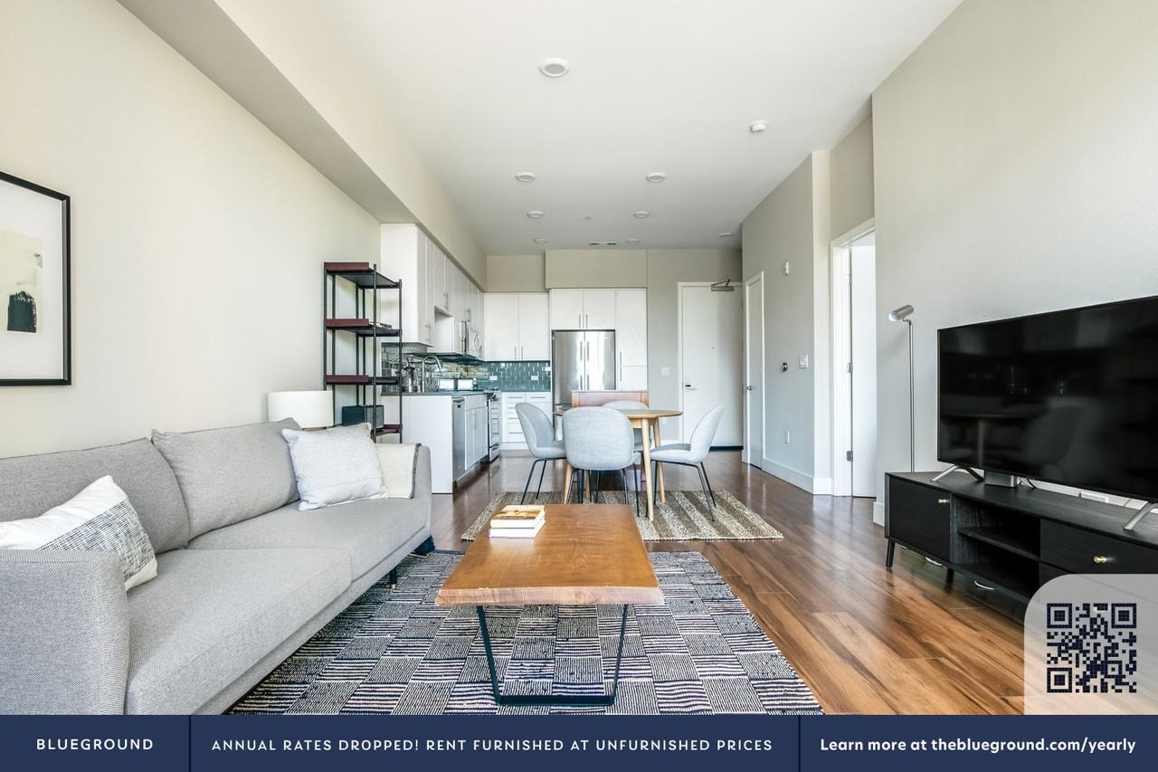 801 Washington St #449 - Photo 3 of 26