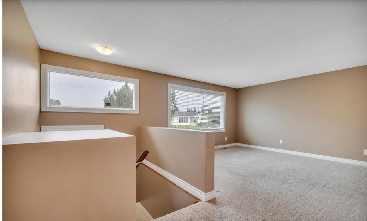 14715 73 Street Northwest - Photo 2 of 10