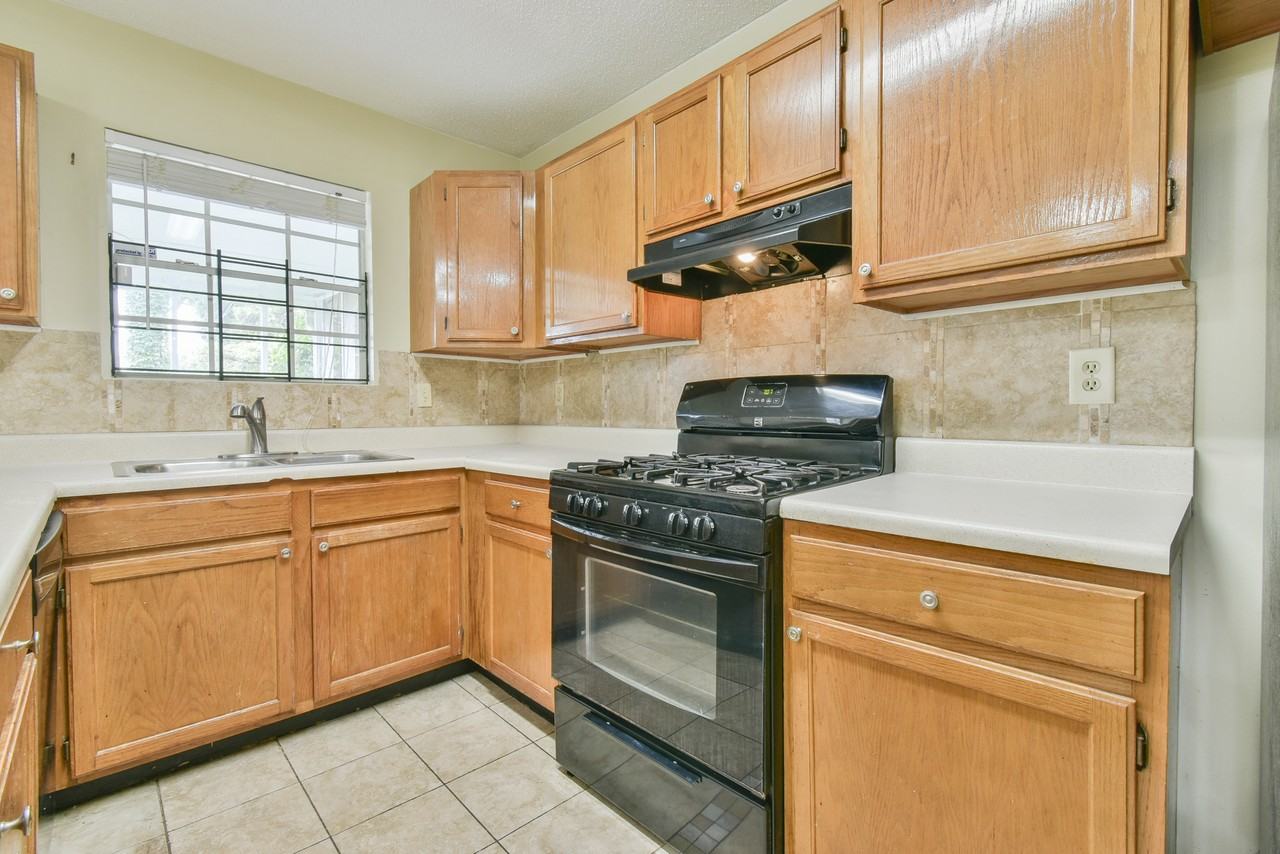 6289 Phillips Creek Dr #NA - Photo 3 of 14