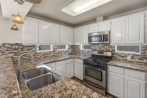 14846 Aquarius St #NA - Photo 7 of 23