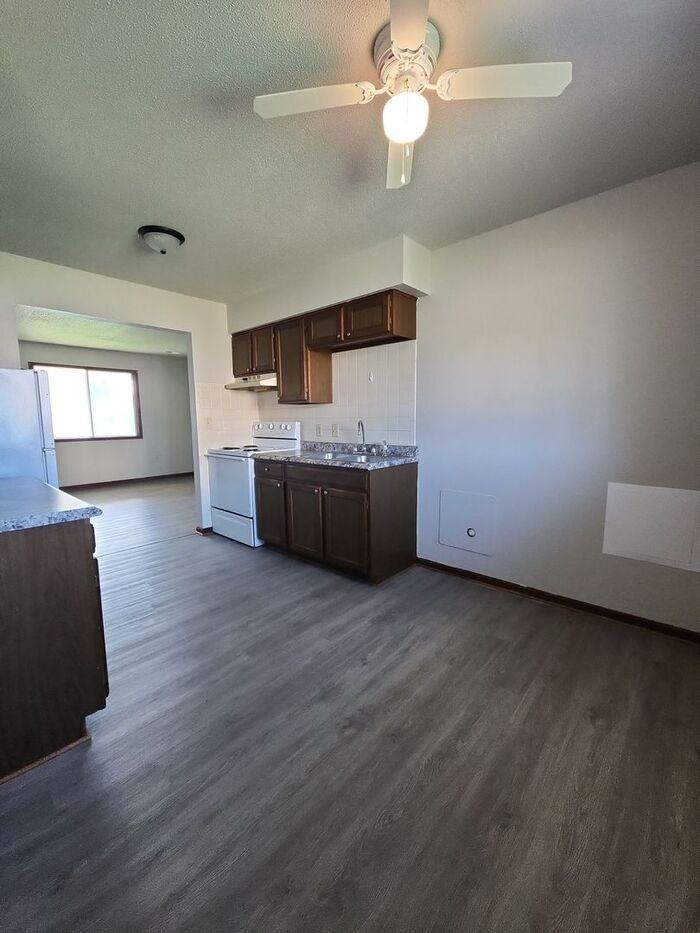 118 Villa Dr #D - Photo 2 of 10