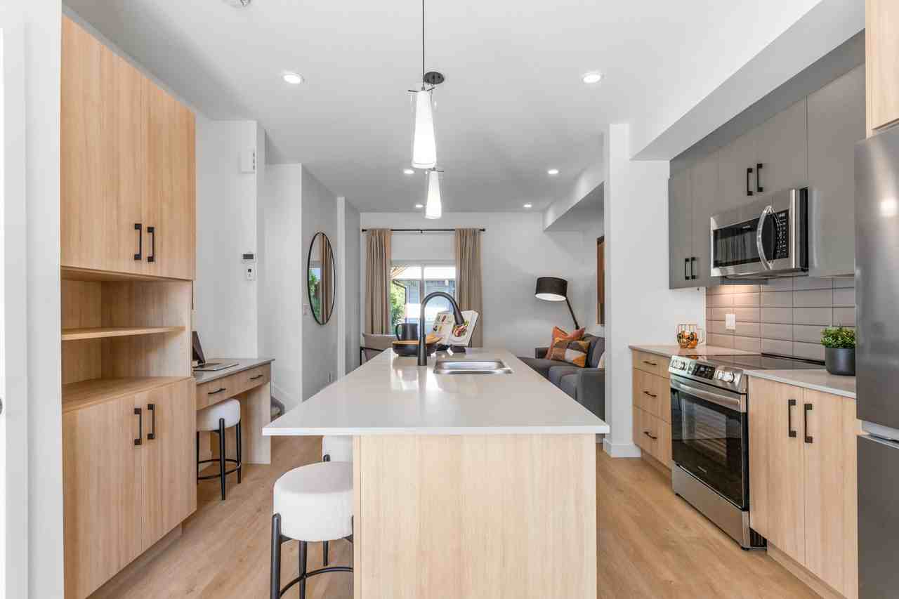 15226 98 Ave Nw #15226MAIN3 - Photo 6 of 29