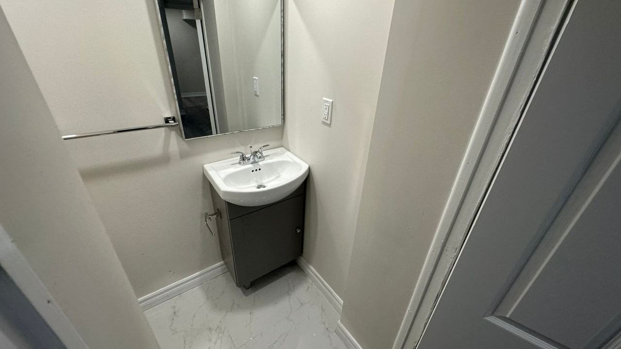 81 Pandora Cir #2 - Photo 2 of 9