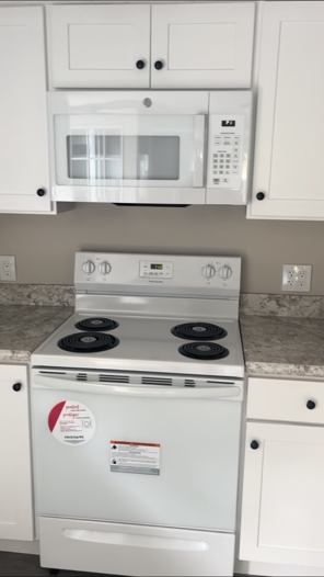 4 Elm St - Photo 2 of 15