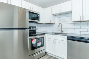 featured image of 1755 Palm St