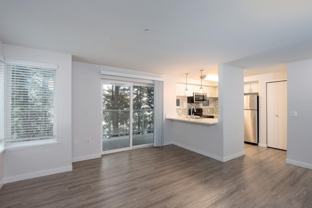 1735 Dexter Ave N - Photo 1 of 1