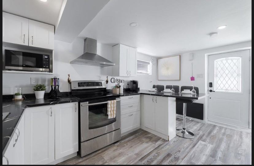 11749 Rue Victoria - Photo 3 of 17