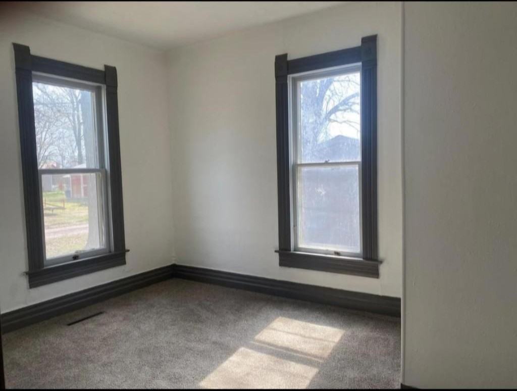 405 E 3rd St - Photo 2 of 11