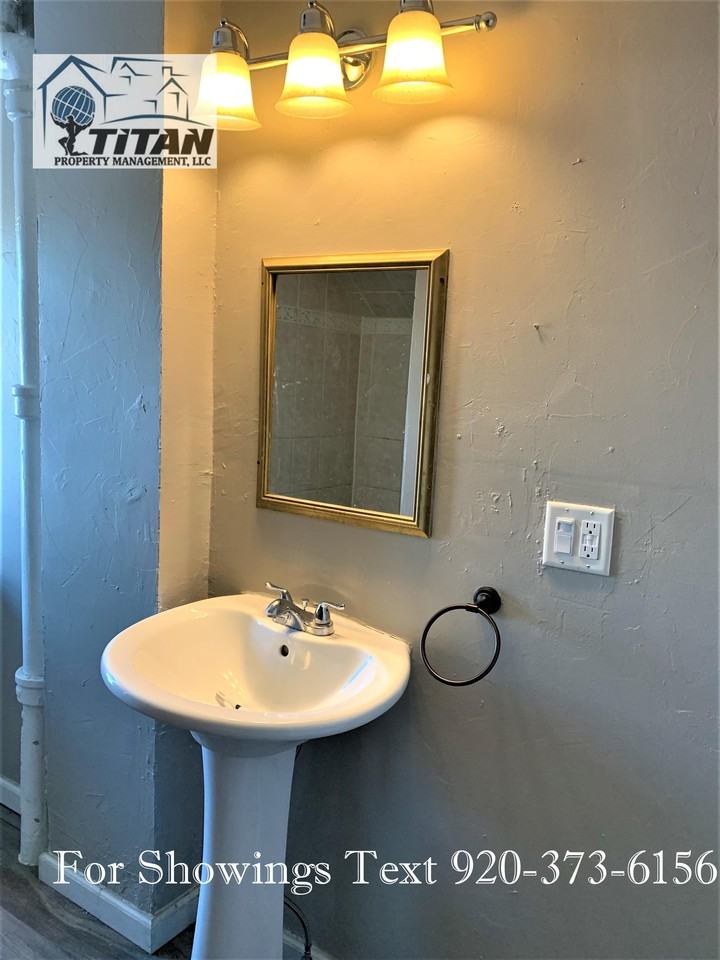 127 Sherman St #A - Photo 2 of 9