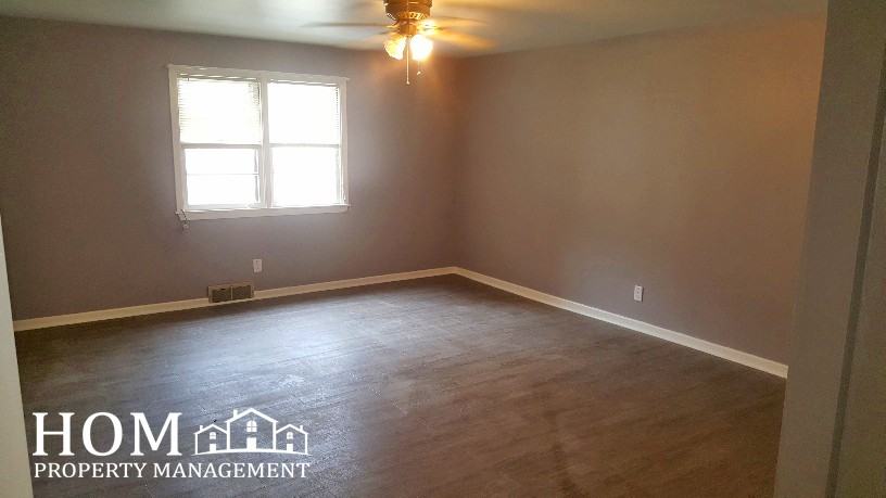 1103 North 6th Street #2 - Photo 6 of 7