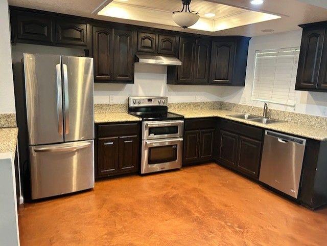 30326 Avenida Del Yermo - Photo 2 of 14