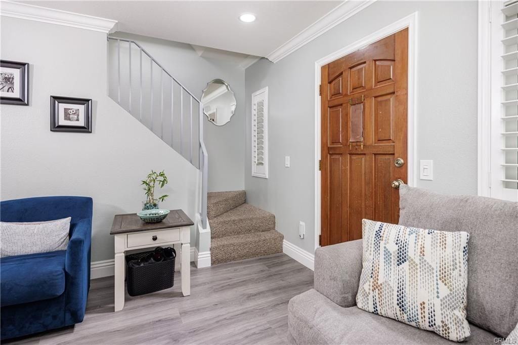 1092 San Juan St - Photo 6 of 13