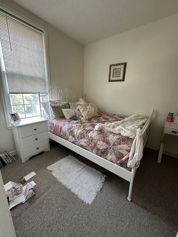 117 1/2 W Grand Ave - Photo 4 of 14