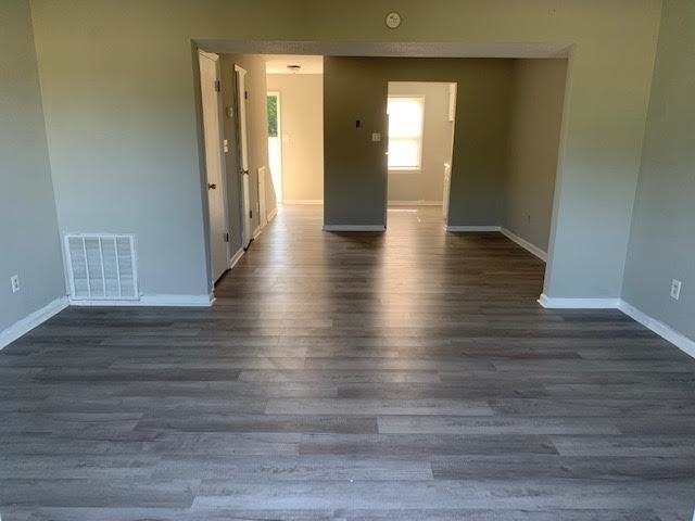 1544 Ashland Dr #C - Photo 3 of 19