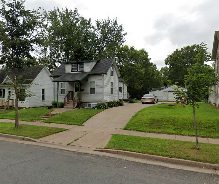 633 Lake St - Photo 3 of 9