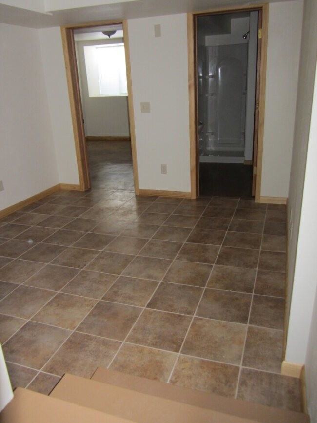 633 Lake St - Photo 7 of 8