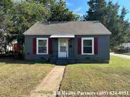 featured image of 4704 E 7th St #NA