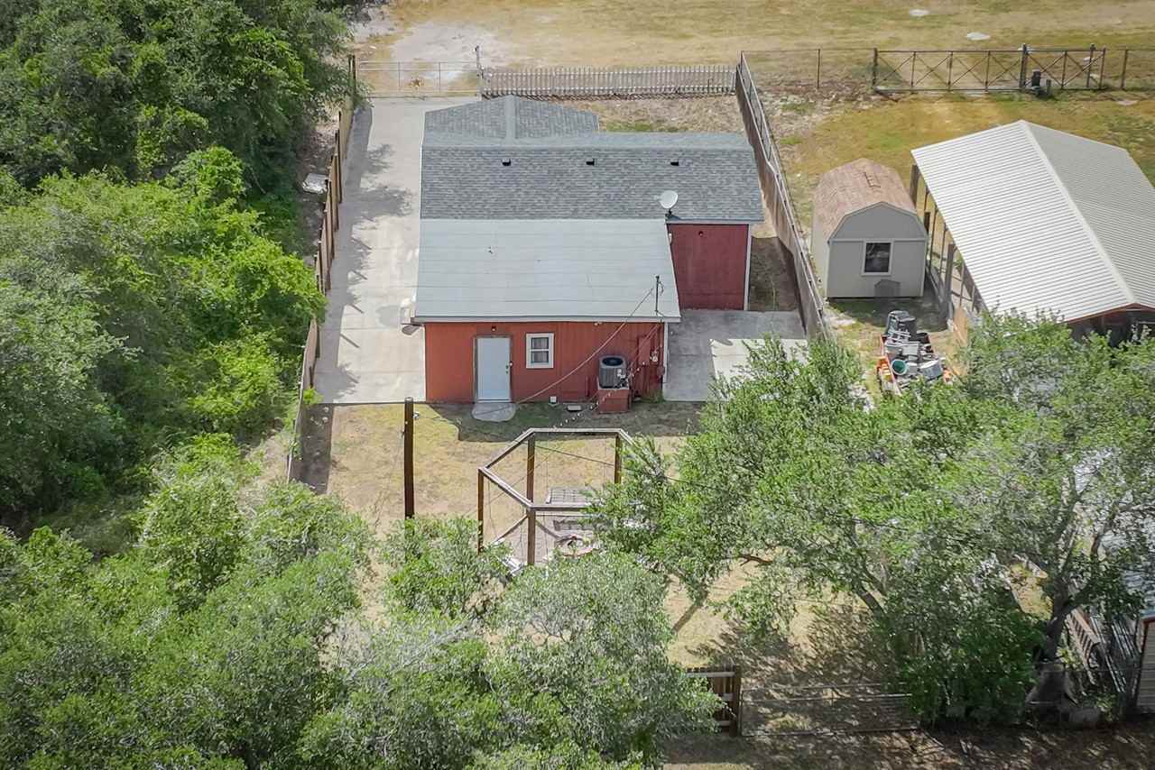 1131 S 8th St #NA - Photo 3 of 34