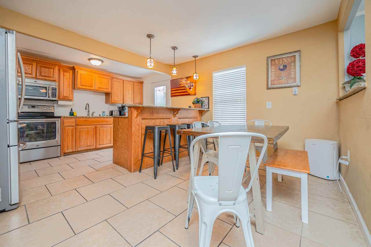 1131 S 8th St #NA - Photo 5 of 34