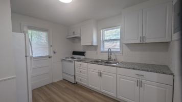 featured image of 9313 E 18th St S