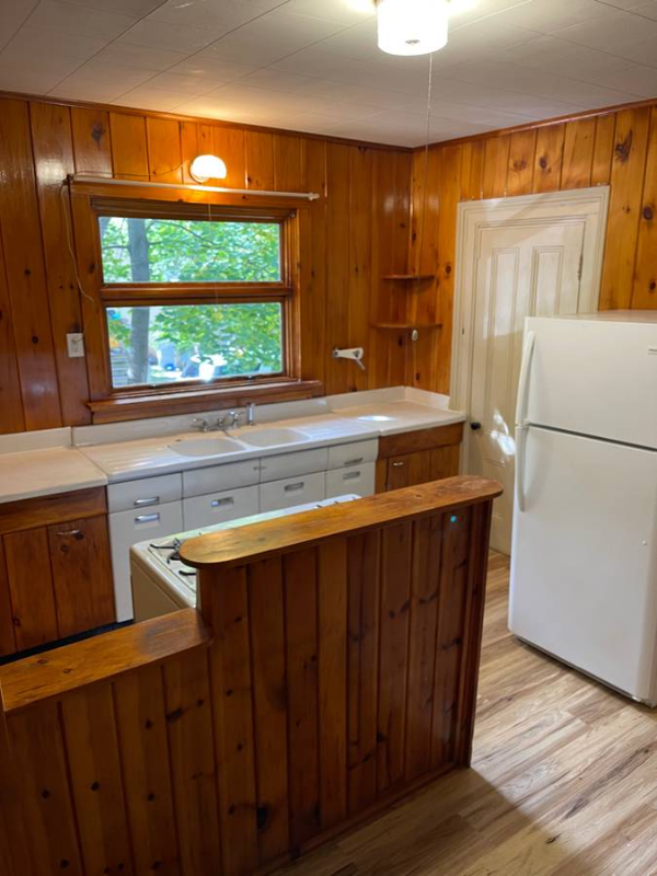 144 Chapin St #LEFT - Photo 2 of 9