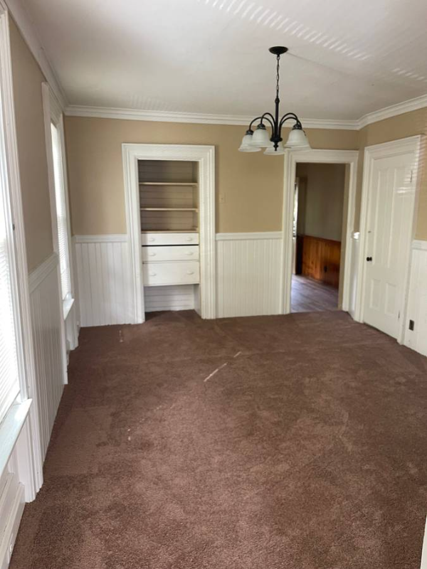 144 Chapin St #LEFT - Photo 3 of 9