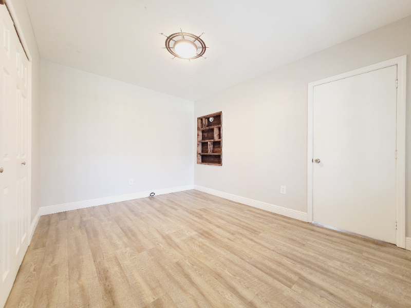 567 Est #C - Photo 4 of 10