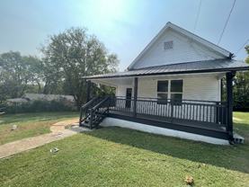 517 W 11th St - Photo 1 of 1