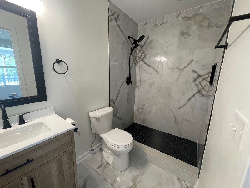 517 W 11th St - Photo 6 of 11