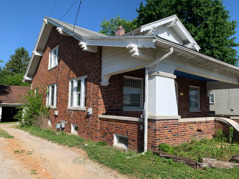 2177 Baltimore Pike - Photo 3 of 20