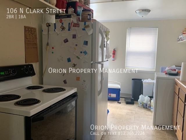 106 N Clark St - Photo 5 of 8