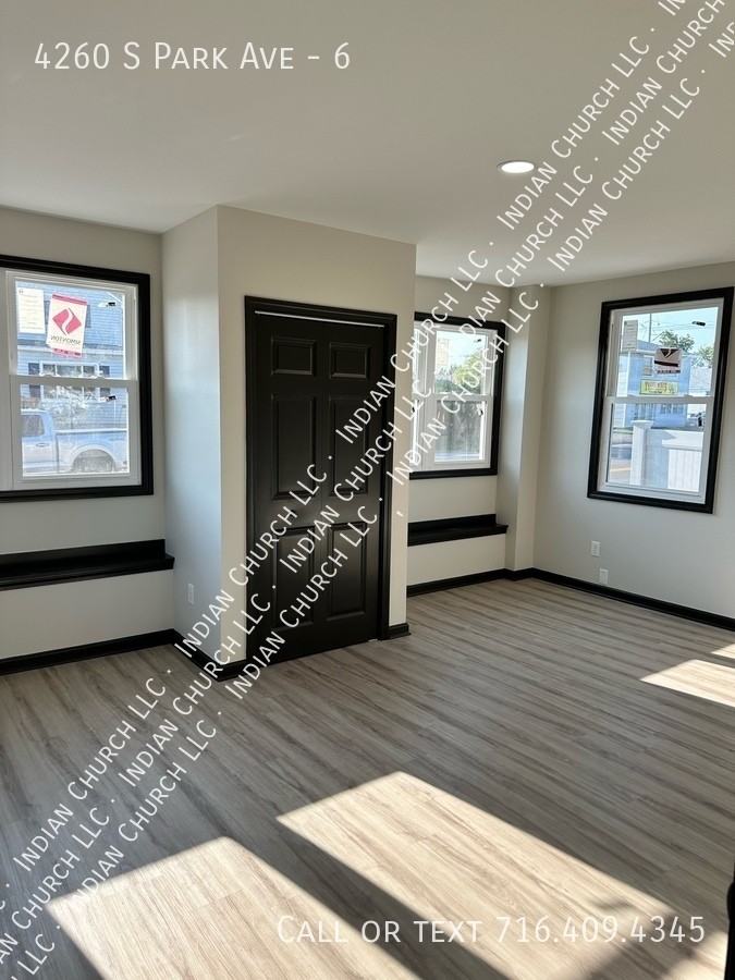 4260 S Park Ave #6 - Photo 5 of 6