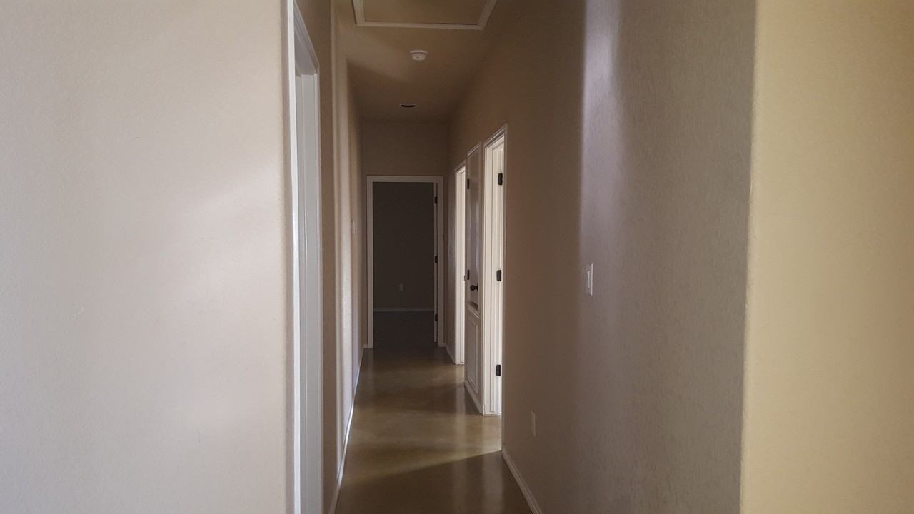 Carolyn Cove 1033 - Photo 3 of 22