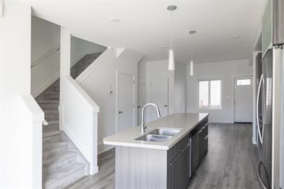 15020 99 Ave Nw - Photo 4 of 16