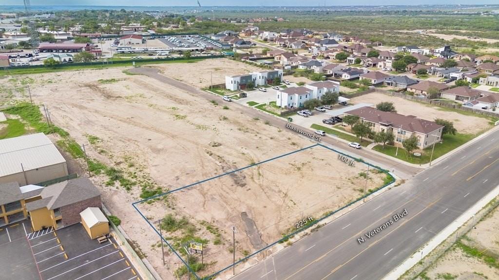 2278 Basswood St - Photo 2 of 7