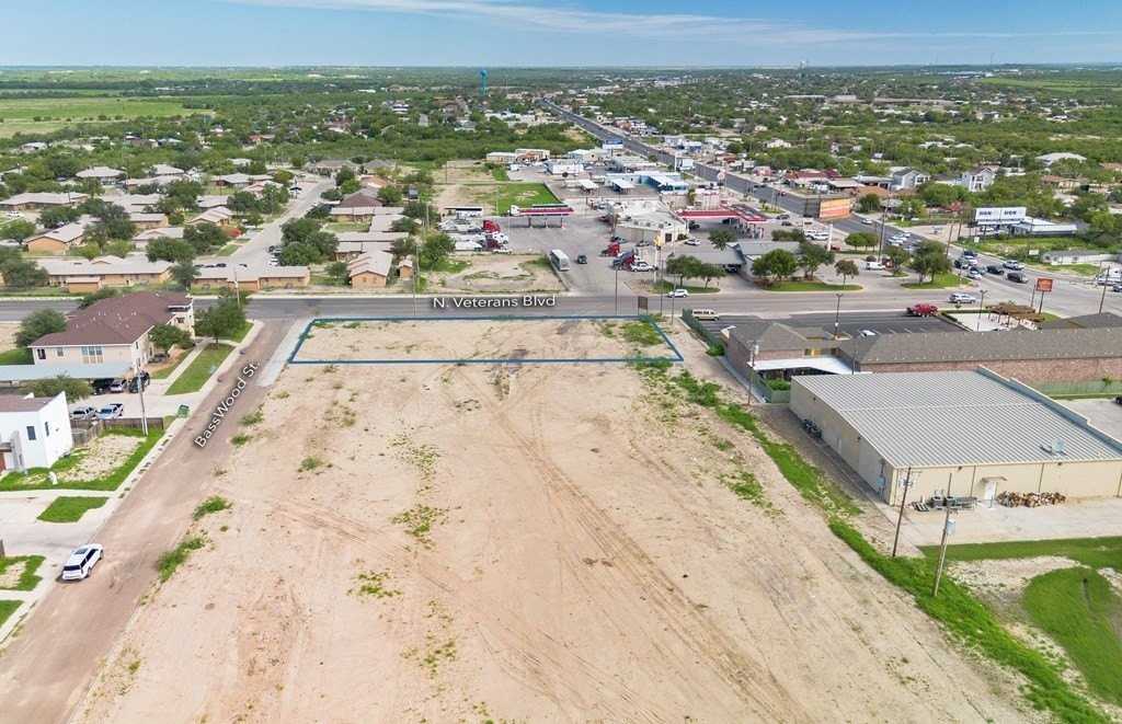 2278 Basswood St - Photo 5 of 7