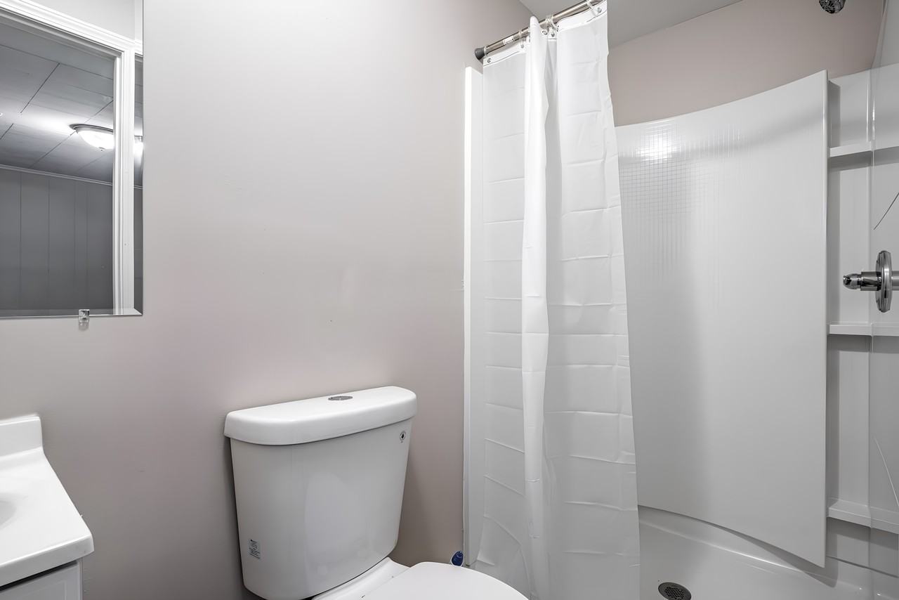 Roxbury Dr - Photo 2 of 16