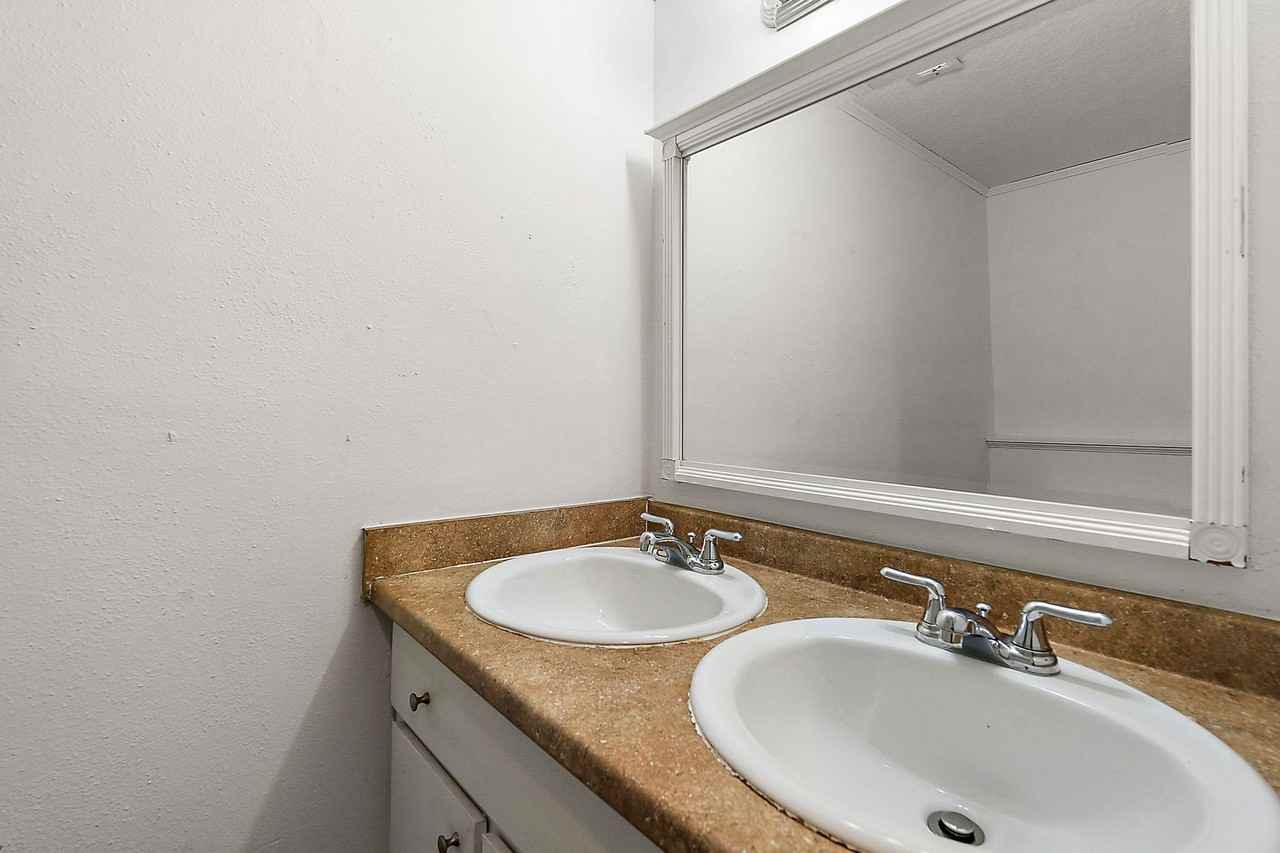 Northeast 12th Street - Photo 3 of 25