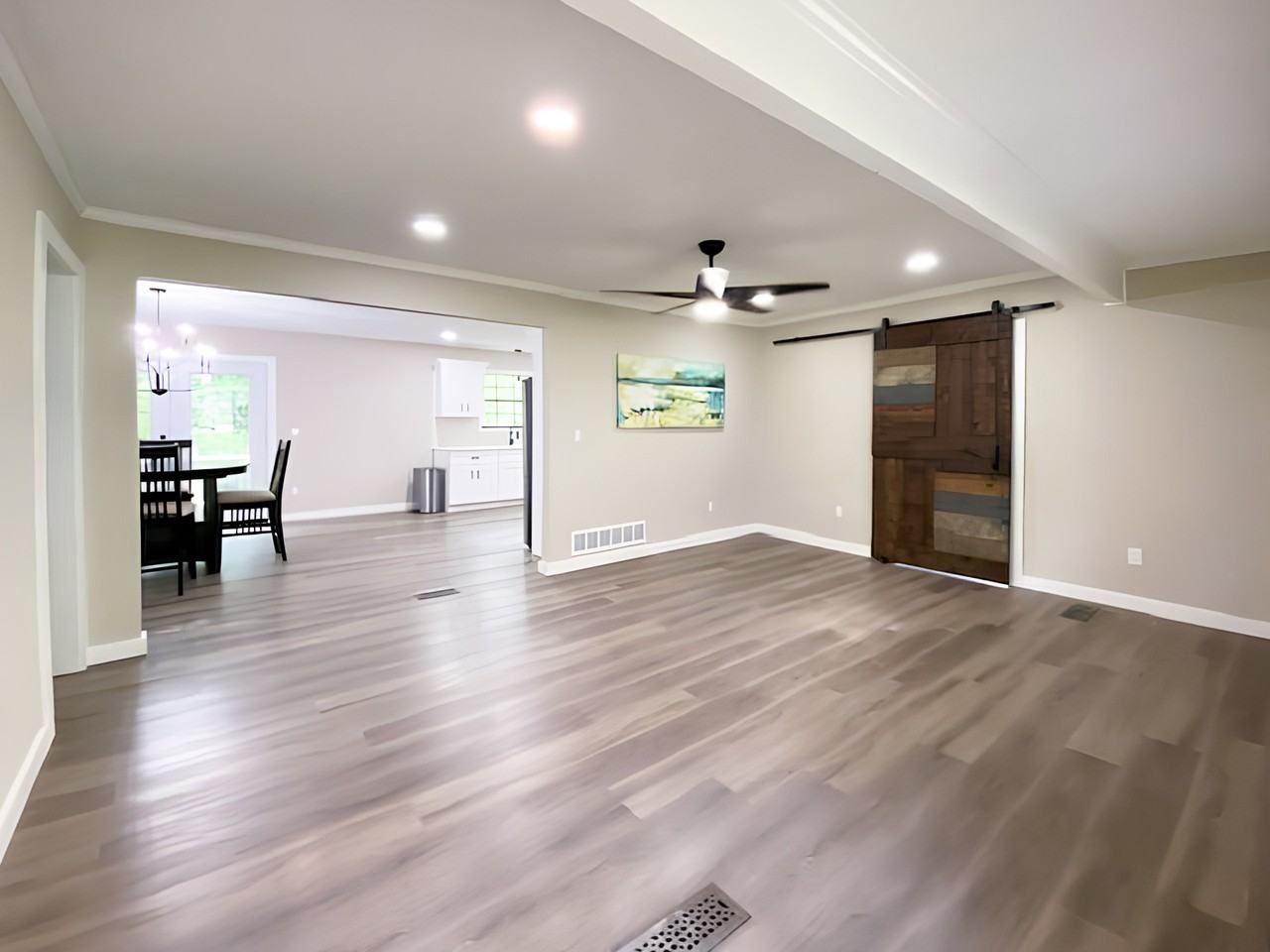 Allison Ct - Photo 2 of 9