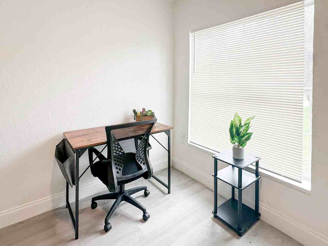 East Jean Street - Photo 6 of 20