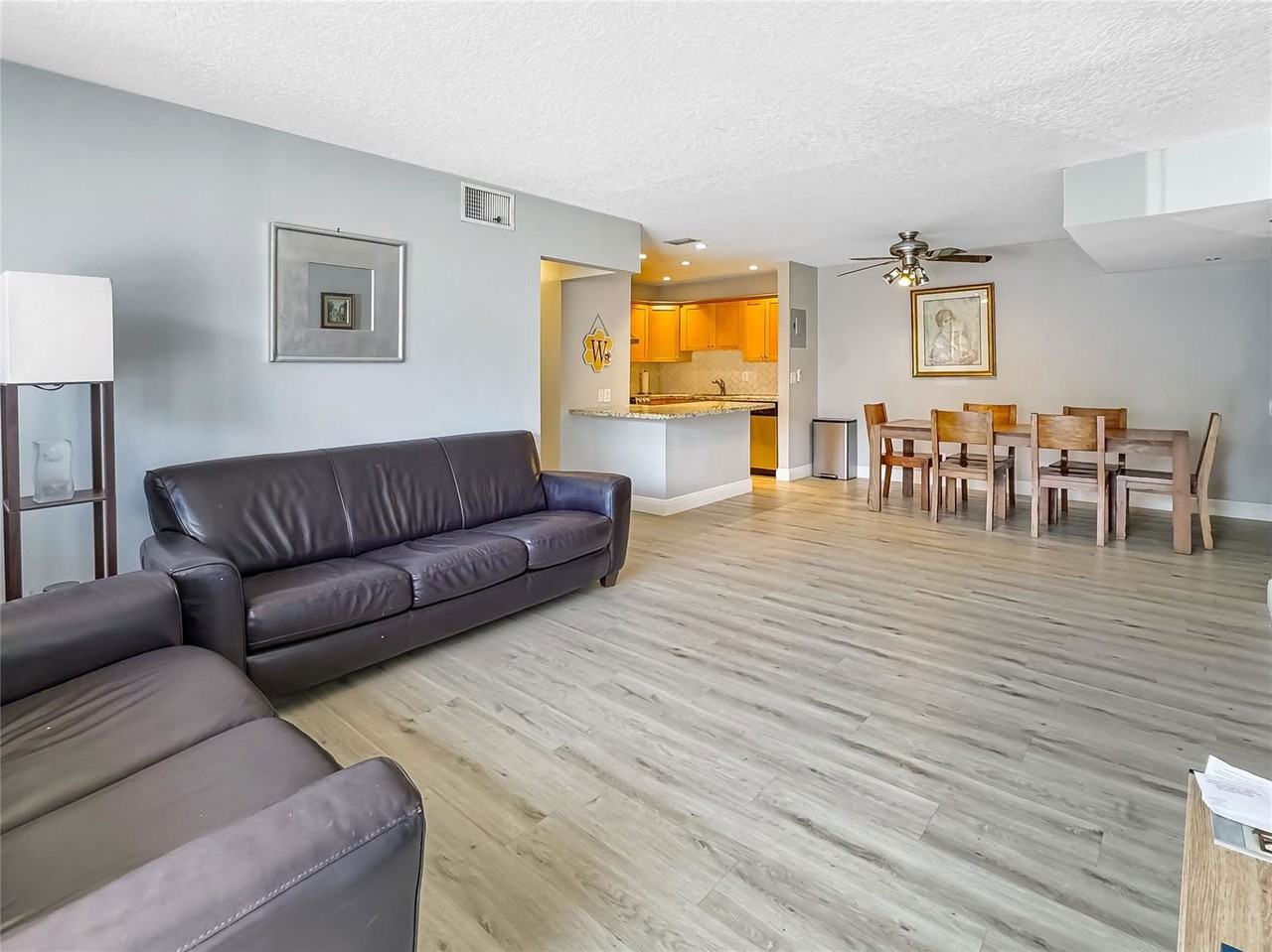 160 Cypress Club Dr #607 - Photo 2 of 8