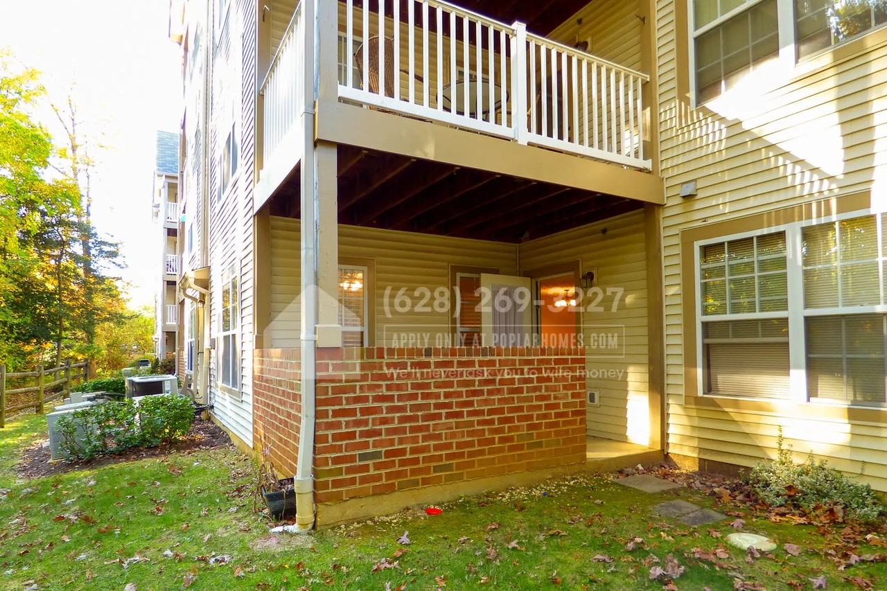 619 Admiral Dr - Photo 2 of 14