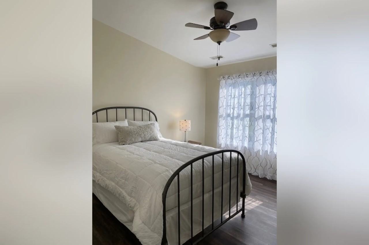 51 Eastwick Ln - Photo 2 of 5