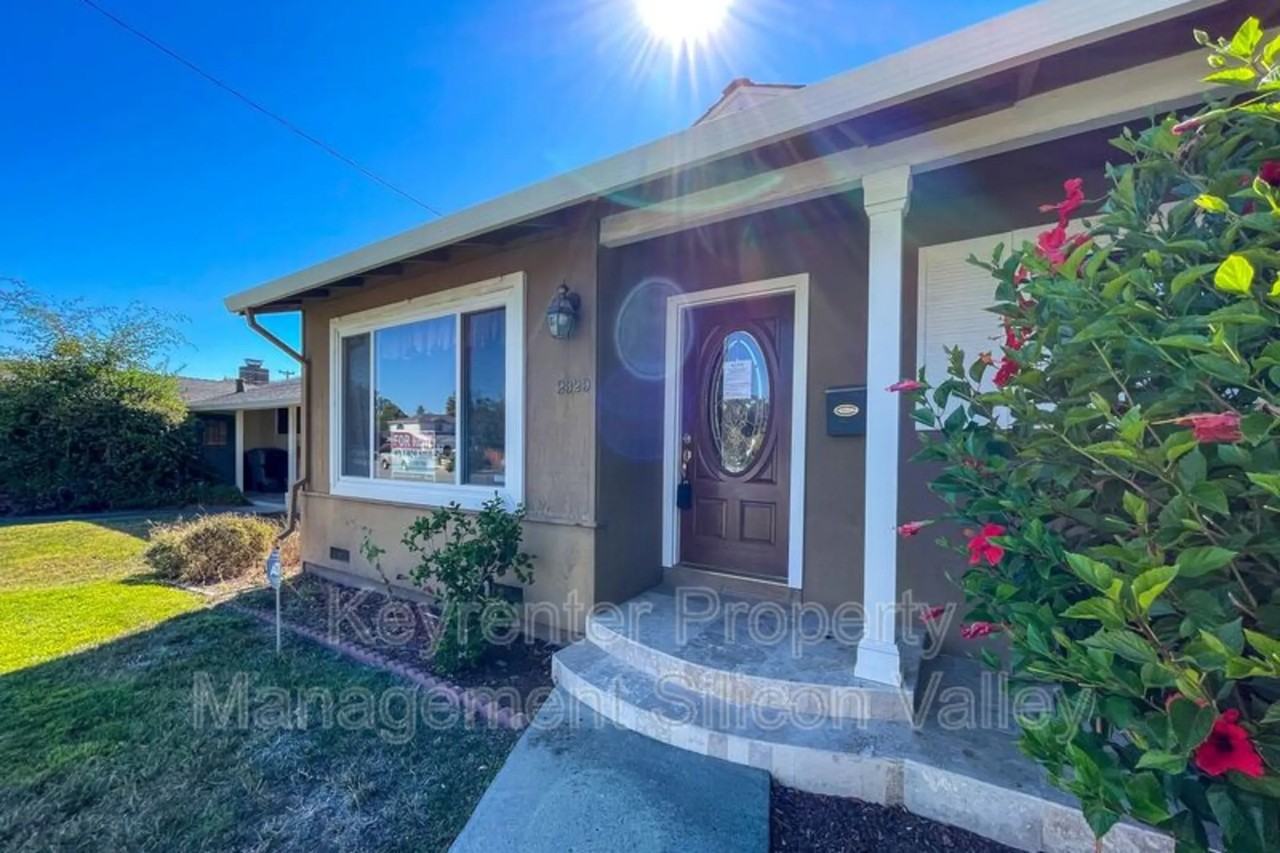 2329 Dorval Dr - Photo 2 of 32