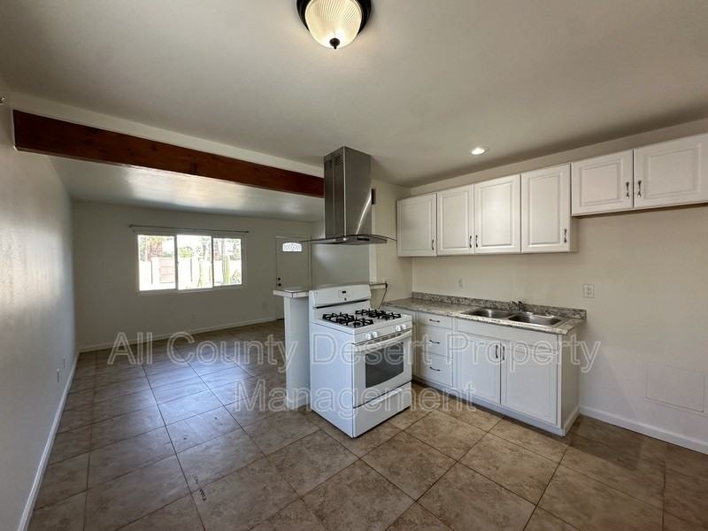 521 El Placer Rd #3 - Photo 7 of 18