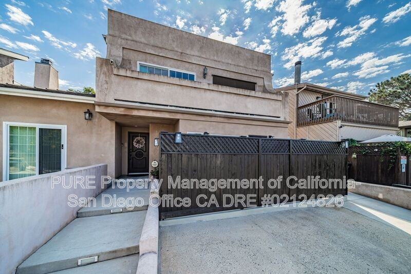 13869 Mercado Dr - Photo 2 of 14