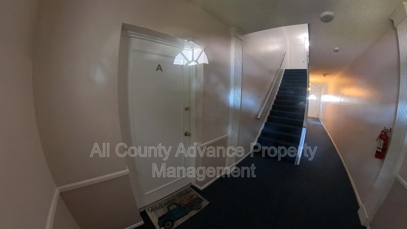 1713 Belleair Forest Dr #A - Photo 4 of 21