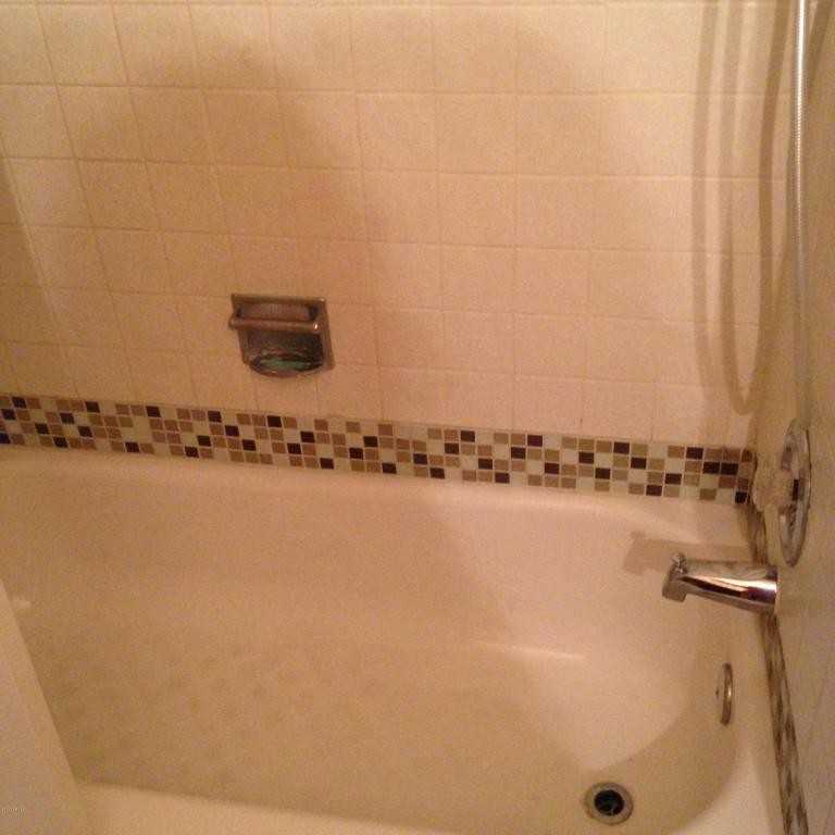 1915 W Devonshire St - Photo 6 of 19