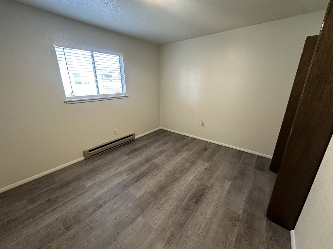 917 7th Ave W #B - Photo 7 of 12