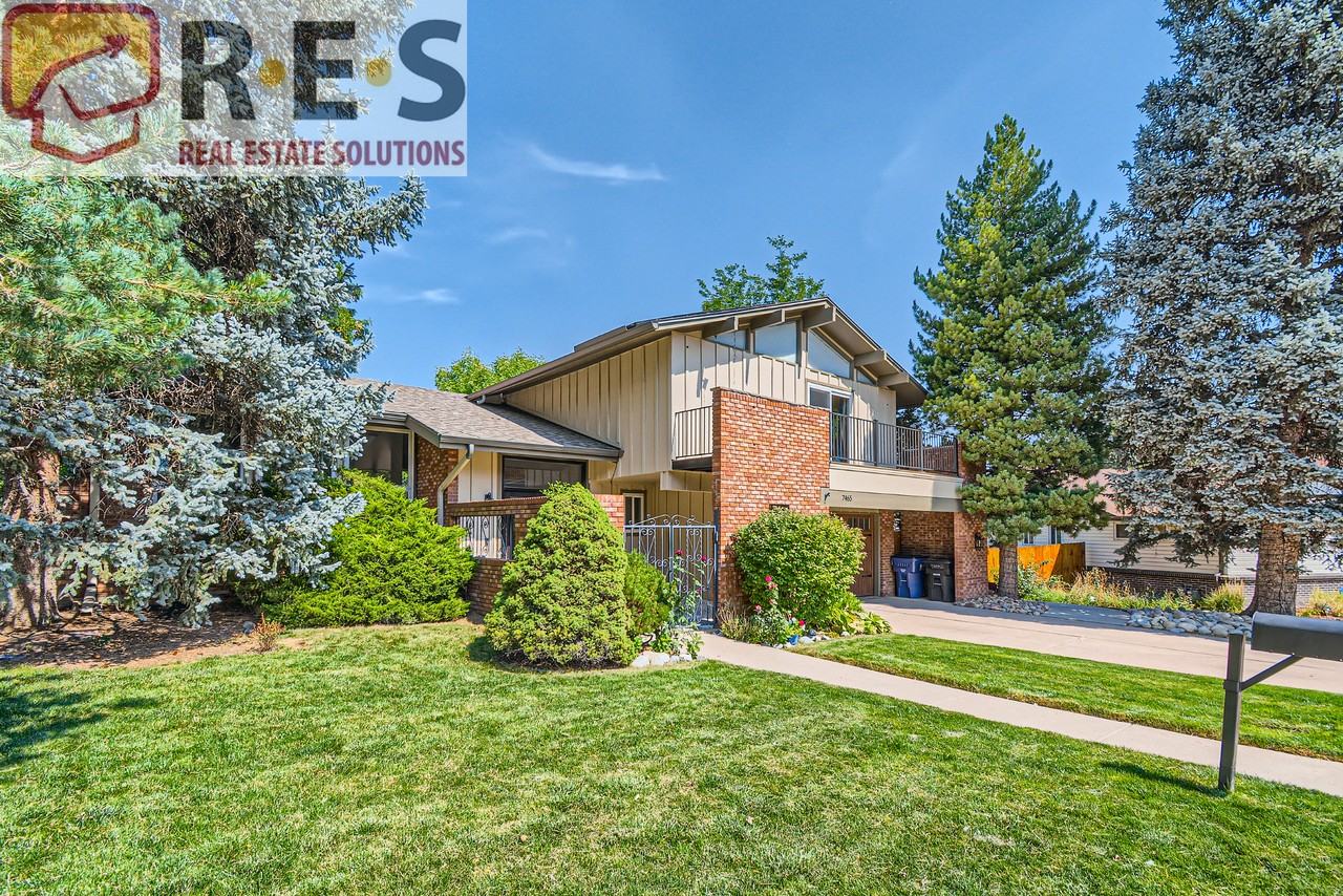 7465 E Kenyon Ave - Photo 2 of 25